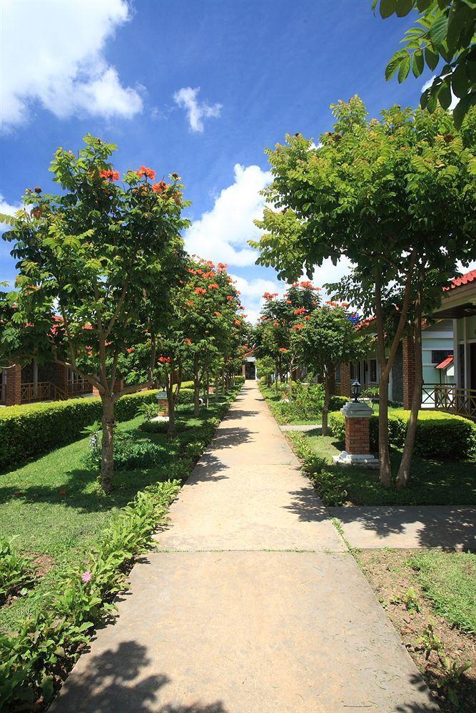 Muang Phônsavan Vansana Plain Of Jars Hotel מראה חיצוני תמונה