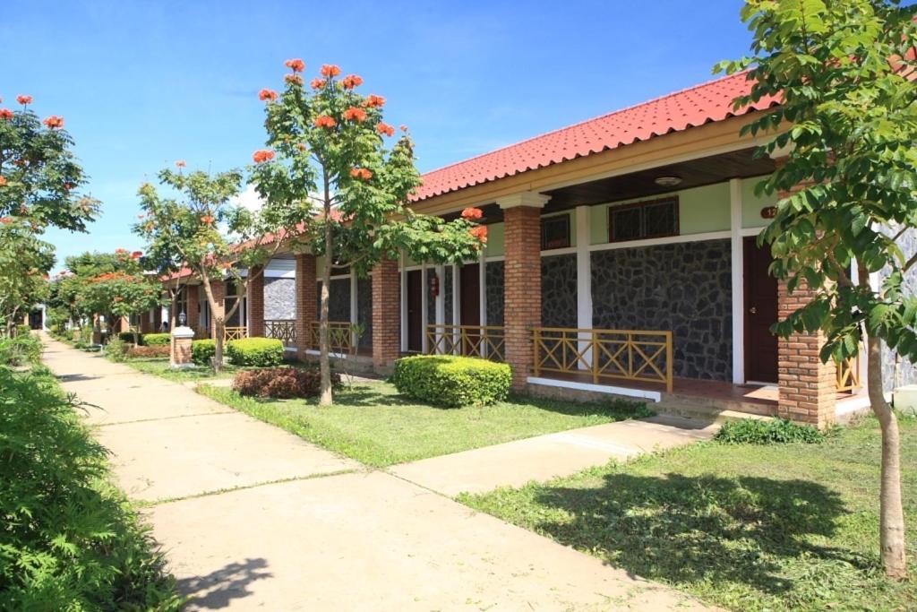 Muang Phônsavan Vansana Plain Of Jars Hotel מראה חיצוני תמונה