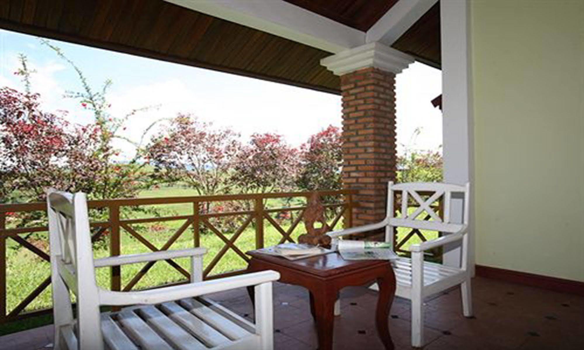 Muang Phônsavan Vansana Plain Of Jars Hotel מראה חיצוני תמונה