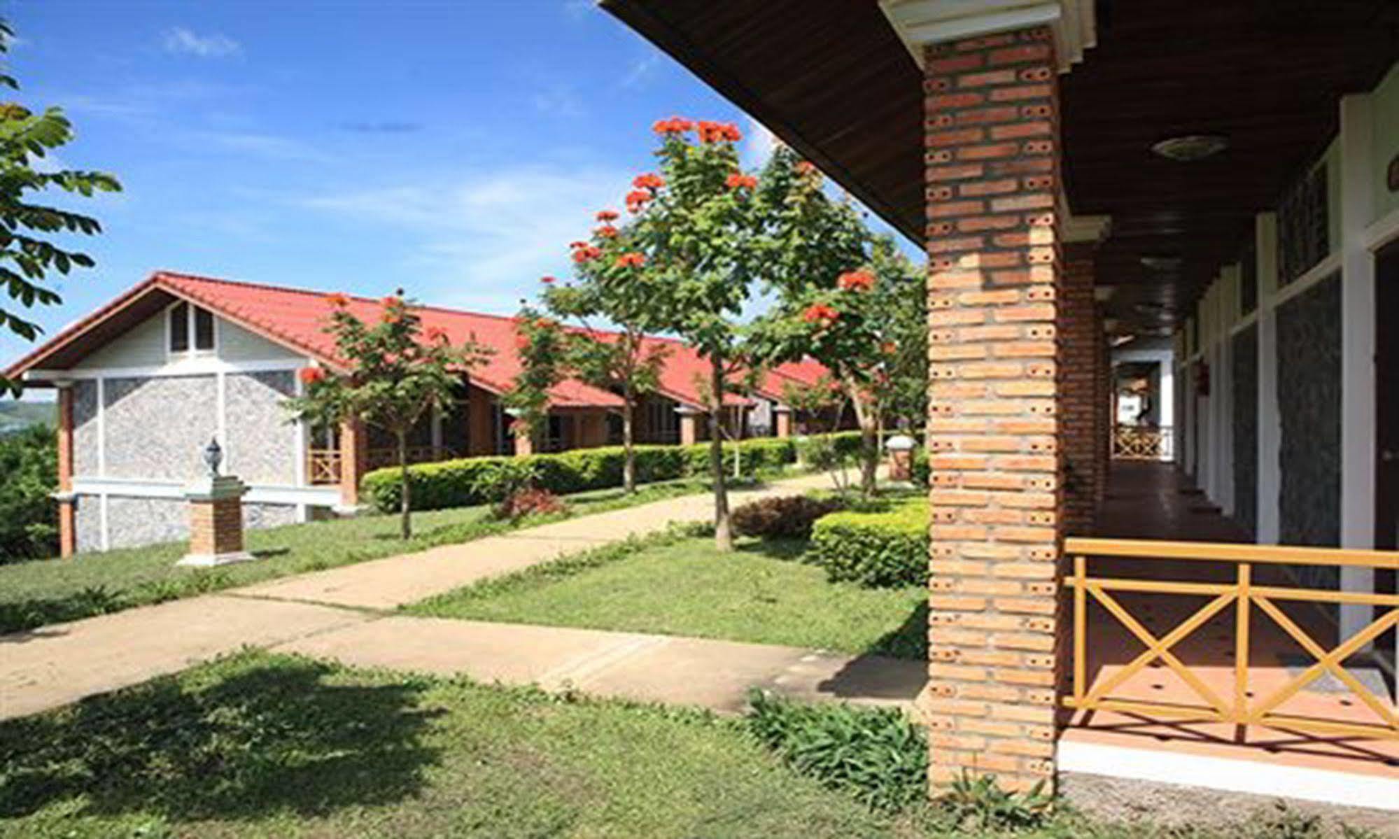 Muang Phônsavan Vansana Plain Of Jars Hotel מראה חיצוני תמונה